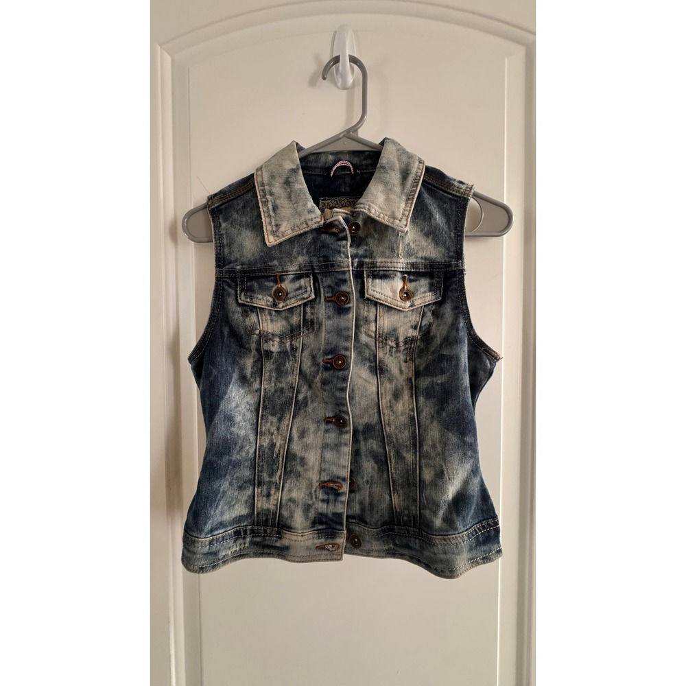 Women's YMI Distressed Denim Jean Vest Juniors size Small Stone Wash
